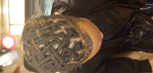 Hair Salon «Twisted Rootz Natural Hair Care Salon», reviews and photos, 2903 Oakland Ave, Greensboro, NC 27403, USA