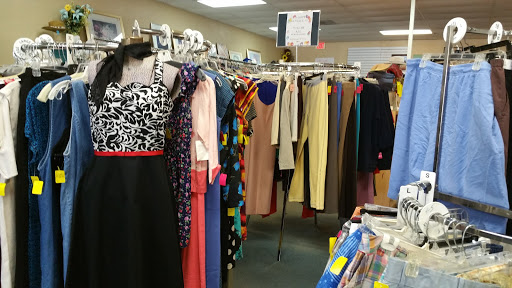 Thrift Store «Good Connections Thrift Shoppe», reviews and photos, 6636 US-19, New Port Richey, FL 34652, USA