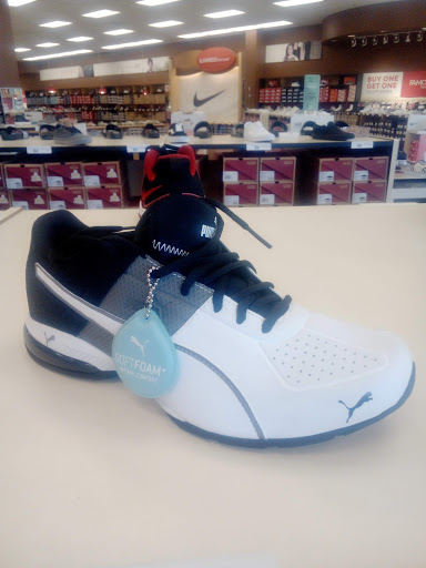 Shoe Store «Famous Footwear», reviews and photos, 1500 13th Ave E, West Fargo, ND 58078, USA