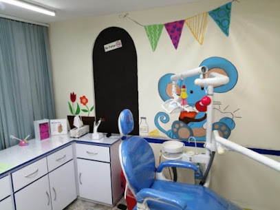 Dra. Nelly del Carmen Villalba Arrieta, Dentista - Odontólogo