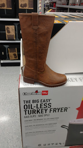 Sporting Goods Store «Academy Sports + Outdoors», reviews and photos, 1260 S Amity Rd, Conway, AR 72032, USA