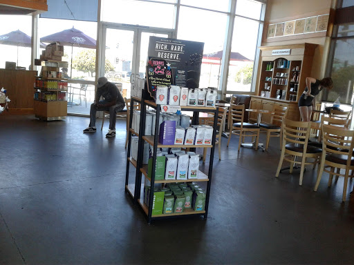 Coffee Shop «The Coffee Bean & Tea Leaf», reviews and photos, 18011 Newhope St G, Fountain Valley, CA 92708, USA