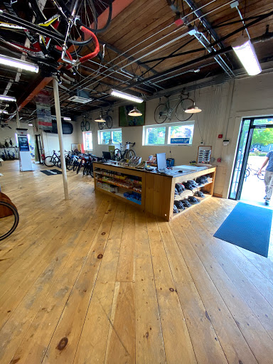 Bicycle Store «CycleMania», reviews and photos, 65 Cove St, Portland, ME 04101, USA