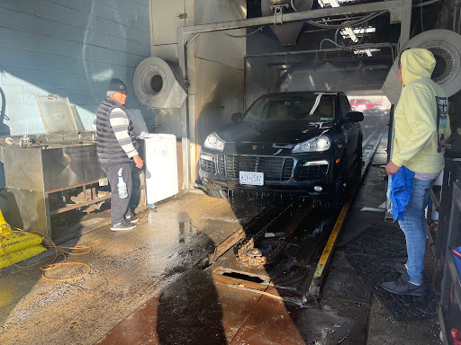 Car Wash «Premier Car Wash», reviews and photos, 88 Broadhollow Rd, Melville, NY 11747, USA
