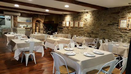 Restaurante Casanova - Rúa Ferradores, 21, 15300 Betanzos, A Coruña, Spain