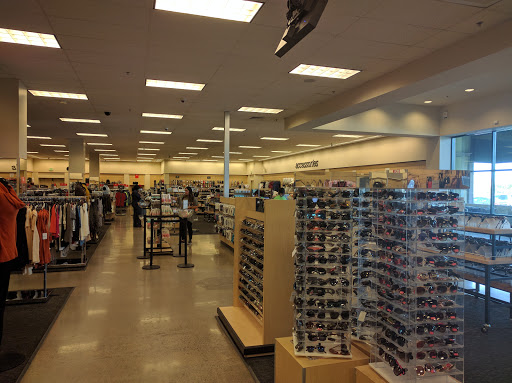 Department Store «Nordstrom Rack Stephanie Street Center», reviews and photos, 579 N Stephanie St, Henderson, NV 89014, USA