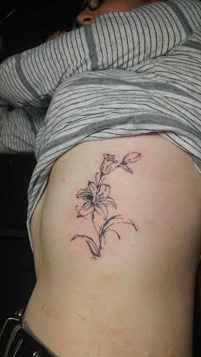 Explore knuckle tattoo ideas for men, creative tattoo ideas in Bethlehem, available at Southside Ink