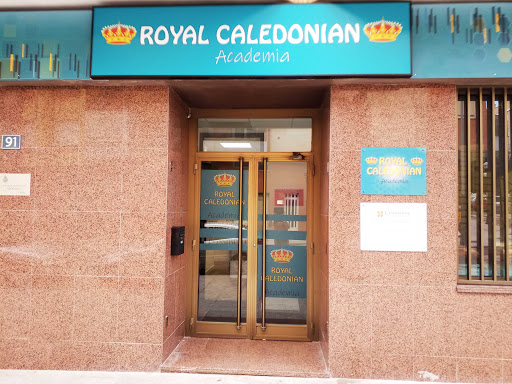 ACADEMIA ROYAL CALEDONIAN ARNEDO, Escuela de idiomas en Arnedo,La Rioja
