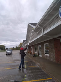 Bumblebee Maintenance and Cleaning Services LLC - Photo 4 - Car repair in , Saginaw