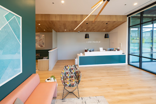 Shopping Mall «Cedar Hills Crossing», reviews and photos, 3205 SW Cedar Hills Blvd, Beaverton, OR 97005, USA