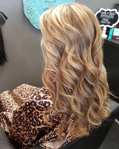 Facial Spa «Mystique Hair Salon», reviews and photos, 2244 W Main St, Norman, OK 73069, USA