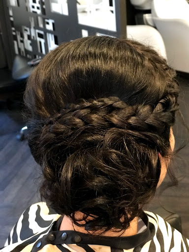 Beauty Salon «Salon Detroit», reviews and photos, 660 Woodward Ave #104, Detroit, MI 48226, USA