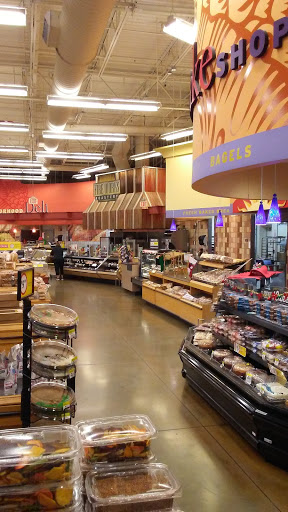 Grocery Store «Winn-Dixie», reviews and photos, 820 Old Camp Rd, The Villages, FL 32162, USA