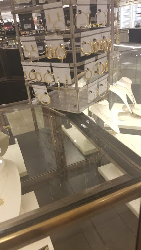 Department Store «Nordstrom», reviews and photos, 1880 Annapolis Mall Rd, Annapolis, MD 21401, USA