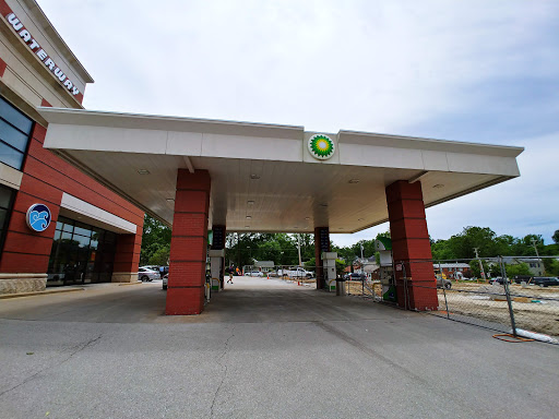 Car Wash «Waterway Carwash», reviews and photos, 10850 Manchester Rd, Kirkwood, MO 63122, USA