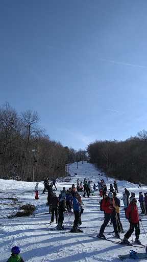 Ski Shop «Cabin Craft Snowboard & Ski Shop», reviews and photos, 2 Main St, Spring Mt, PA 19478, USA