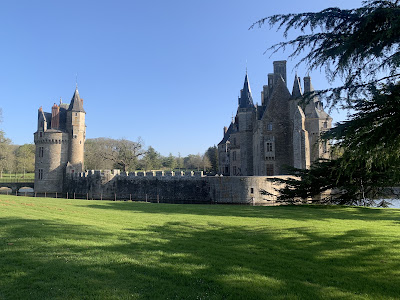 Dominique Bouchardon indépendante en immobilier à La Garenne-Colombes