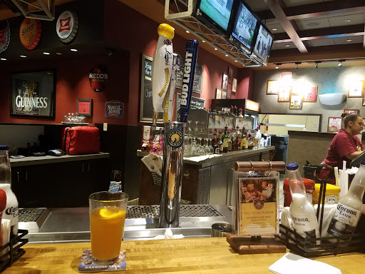 Hotel «Isle Casino Hotel Waterloo», reviews and photos, 777 Isle of Capri Blvd, Waterloo, IA 50701, USA