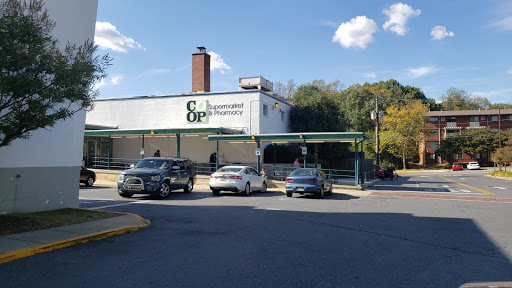 Greenbelt Co-op Supermarket and Pharmacy, 121 Centerway, Greenbelt, MD 20770, USA, 