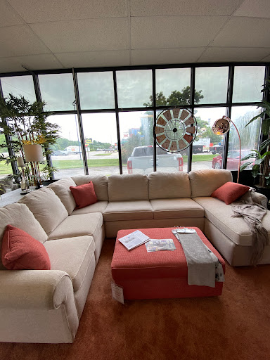 Furniture Store «Showman Furniture», reviews and photos, 2431 Crofton Ln, Crofton, MD 21114, USA