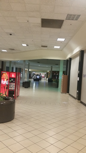 Shopping Mall «Glynn Place Mall», reviews and photos, 219 Mall Blvd, Brunswick, GA 31525, USA