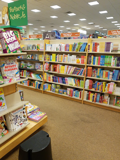 Book Store «Barnes & Noble», reviews and photos, 828 County Rd 42 W, Burnsville, MN 55337, USA