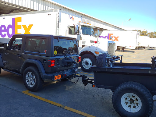 Mailing Service «FedEx Freight», reviews and photos, 29001 Hopkins St, Hayward, CA 94545, USA