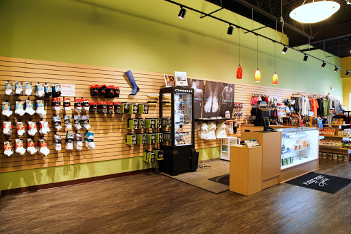 Running Store «Fleet Feet Sports Northfield», reviews and photos, 114 E Aurora Rd #200, Northfield, OH 44067, USA