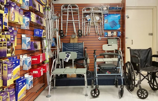 Pharmacy «Medicine Shoppe», reviews and photos, 216 Oakfield Dr, Brandon, FL 33511, USA