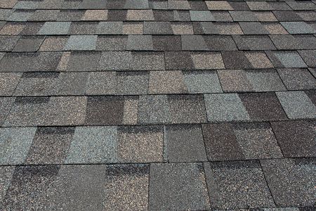 Reyes Roofing LLC in Phoenix, Arizona