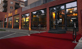 Budas Restaurant Bar Lounge