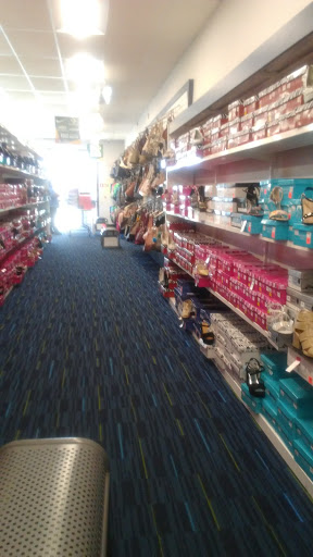 Shoe Store «Shoe Show», reviews and photos, 835 Oak St SW, Atlanta, GA 30310, USA