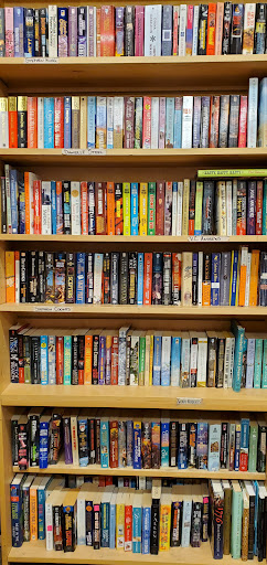 Thrift Store «Fabulously Frugal Thrift Shop», reviews and photos, 611 2nd St, Snohomish, WA 98290, USA