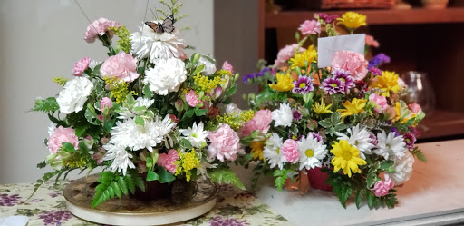 Florist «Bibbs Flowers And Gifts», reviews and photos, 3418 Lake Crest Dr, Gainesville, GA 30506, USA