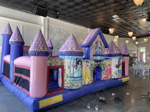 Wedding Venue «28 Event Space», reviews and photos, 1300 W 28 St, Kansas City, MO 64108, USA