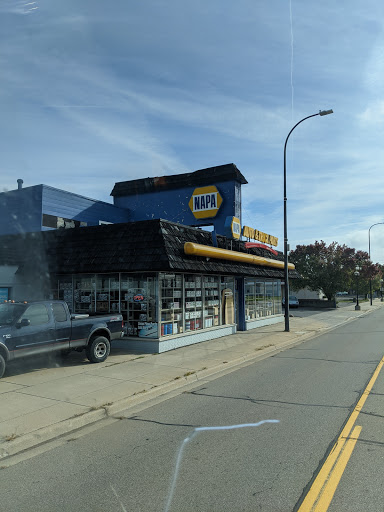 Auto Parts Store «NAPA Auto Parts - Cereal City Auto Parts», reviews and photos, 320 W Michigan Ave, Battle Creek, MI 49017, USA