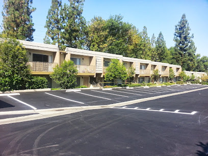 Granada Pueblo Apartments