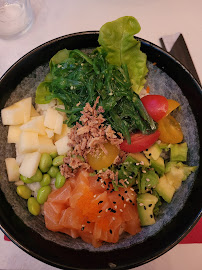 Poke bowl du Restaurant de sushis Earn Time Sushi (Restaurant Japonais) à Paris - n°2