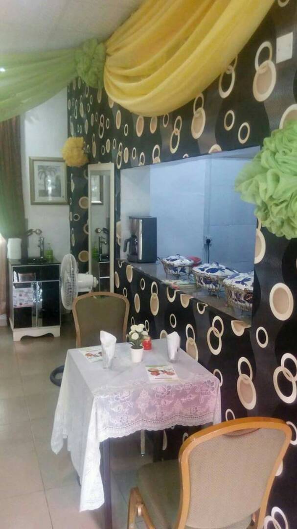 Ideal Calabar Kitchen, Bar and coffee caf