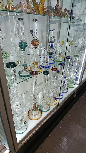 Tobacco Shop «Midwest Tobacco», reviews and photos, 2400 County Rd E, New Brighton, MN 55112, USA