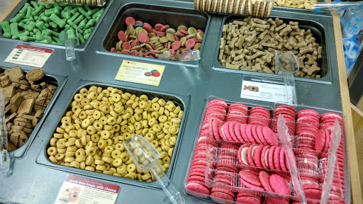 Pet Supply Store «Petco Animal Supplies», reviews and photos, 7303 Pinnacle Pkwy, Covington, LA 70433, USA