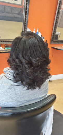 Hair Salon «Melanie one Dominican Hair Salon», reviews and photos, 1303 Columbia Dr, Decatur, GA 30032, USA