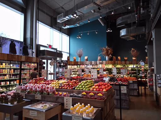 Supermarket «Foodcellar & Co.», reviews and photos, 43-18 Crescent St, Long Island City, NY 11101, USA