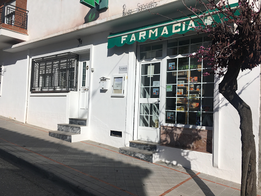 Información y opiniones sobre Farmacia Lda. Mercedes Torné Torres de Arenas Del Rey