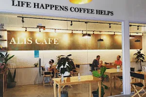 The Alis Cafe x Cross Roast image