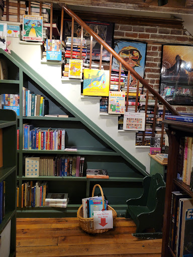 Book Store «The Book Lady Bookstore», reviews and photos, 6 E Liberty, Savannah, GA 31401, USA