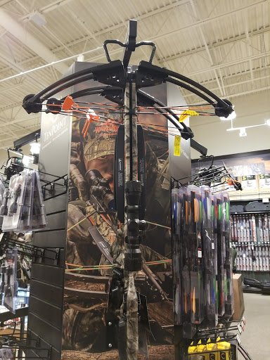 Outdoor Sports Store «Field & Stream», reviews and photos, 1501 Sentinel Dr Ste B, Chesapeake, VA 23320, USA