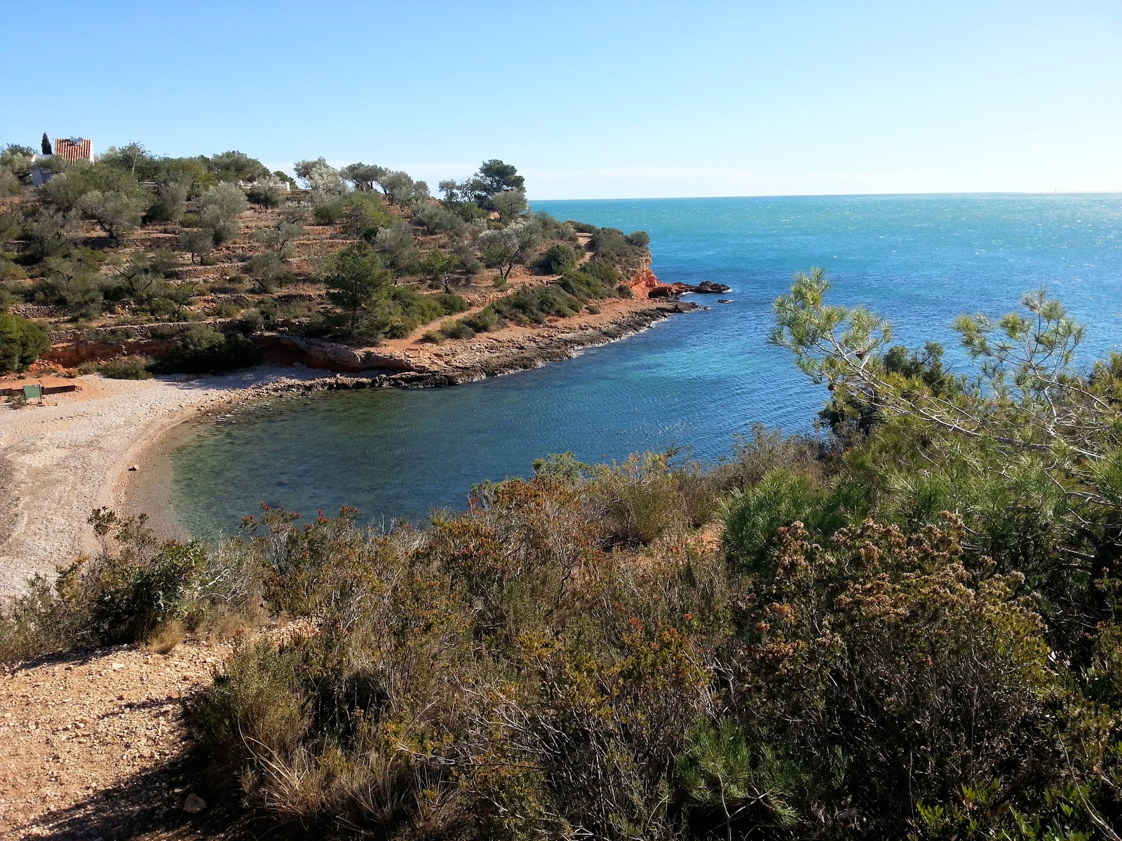 Foto de Cala Maria Beach con arena gris y guijarros superficie