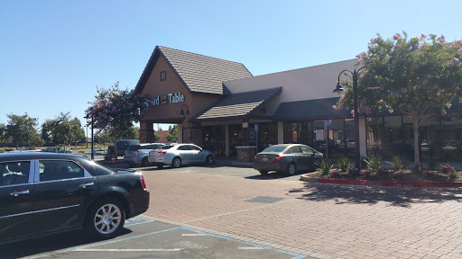 Pizza Restaurant «Round Table Pizza», reviews and photos, 10054 Bruceville Rd, Elk Grove, CA 95757, USA