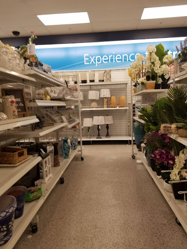 Clothing Store «Ross Dress for Less», reviews and photos, 3982 N Gloster St, Tupelo, MS 38804, USA